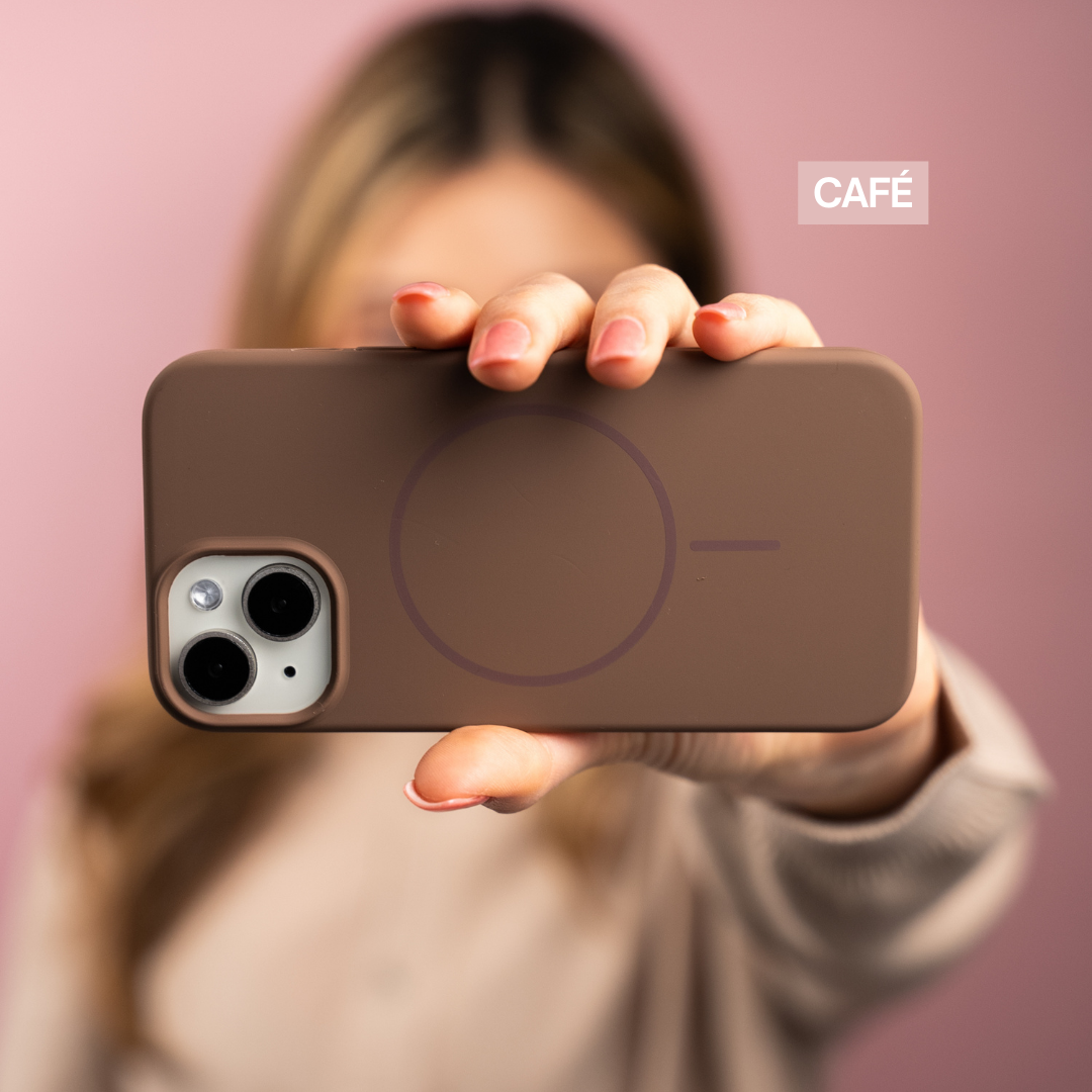 Mav Case ⭐️  Silicone Magsafe